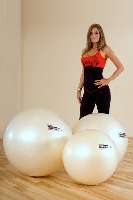 FIT-BALL GIMNASZTIKAI LABDA (GYÖNGYHÁZ) 65 CM - 510203001