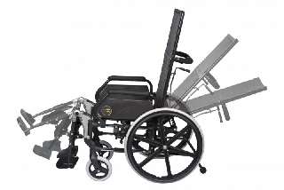 B-4200/P Th+TL Kerekesszék Emelhető lábtartóval és dönthető háttámlával 43 cm -  52 cm 