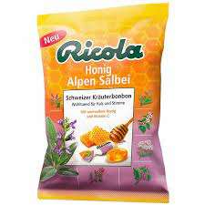RICOLA MÉZES ALPESI ZSÁLYA GYÓGYNÖVÉNYES CUKORKA 75 GR - 100301035
