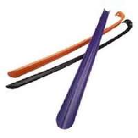 CIPŐKANÁL MŰANYAG 59CM HOSSZÚ TÖBB SZÍNBEN (PIROS, KÉK,SÁRGA,FEKETE) - 270201001.59